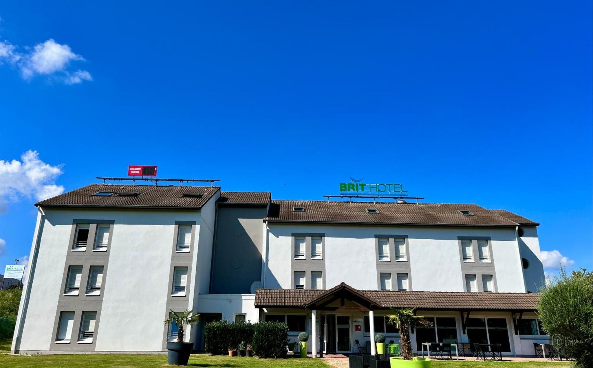 Vue de l'hôtel Brit Hotel Rouen Val de Reuil en Normandie