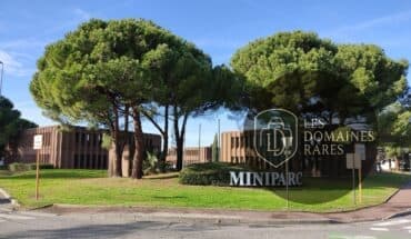 Vue extérieure du centre d'affaires Buro Club Albi à Terssac en Occitanie