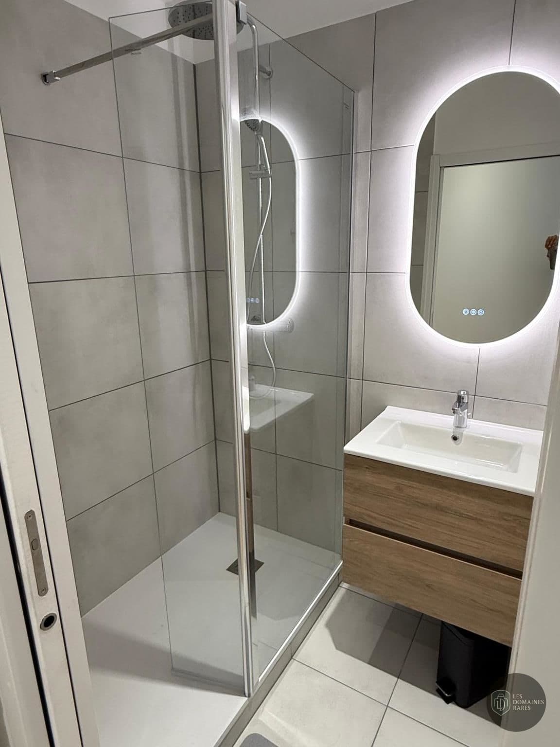 Salle de bain du salle de séminaire Buro Connexion à Bordeaux en Nouvelle-Aquitaine