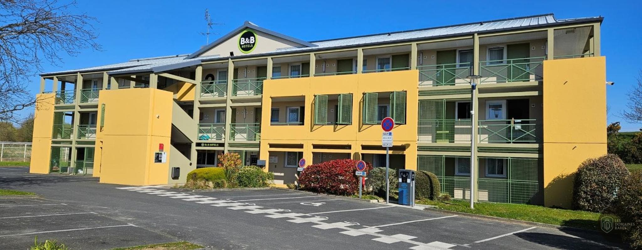 Vue extérieure du lieu CGR Cherbourg en Normandie