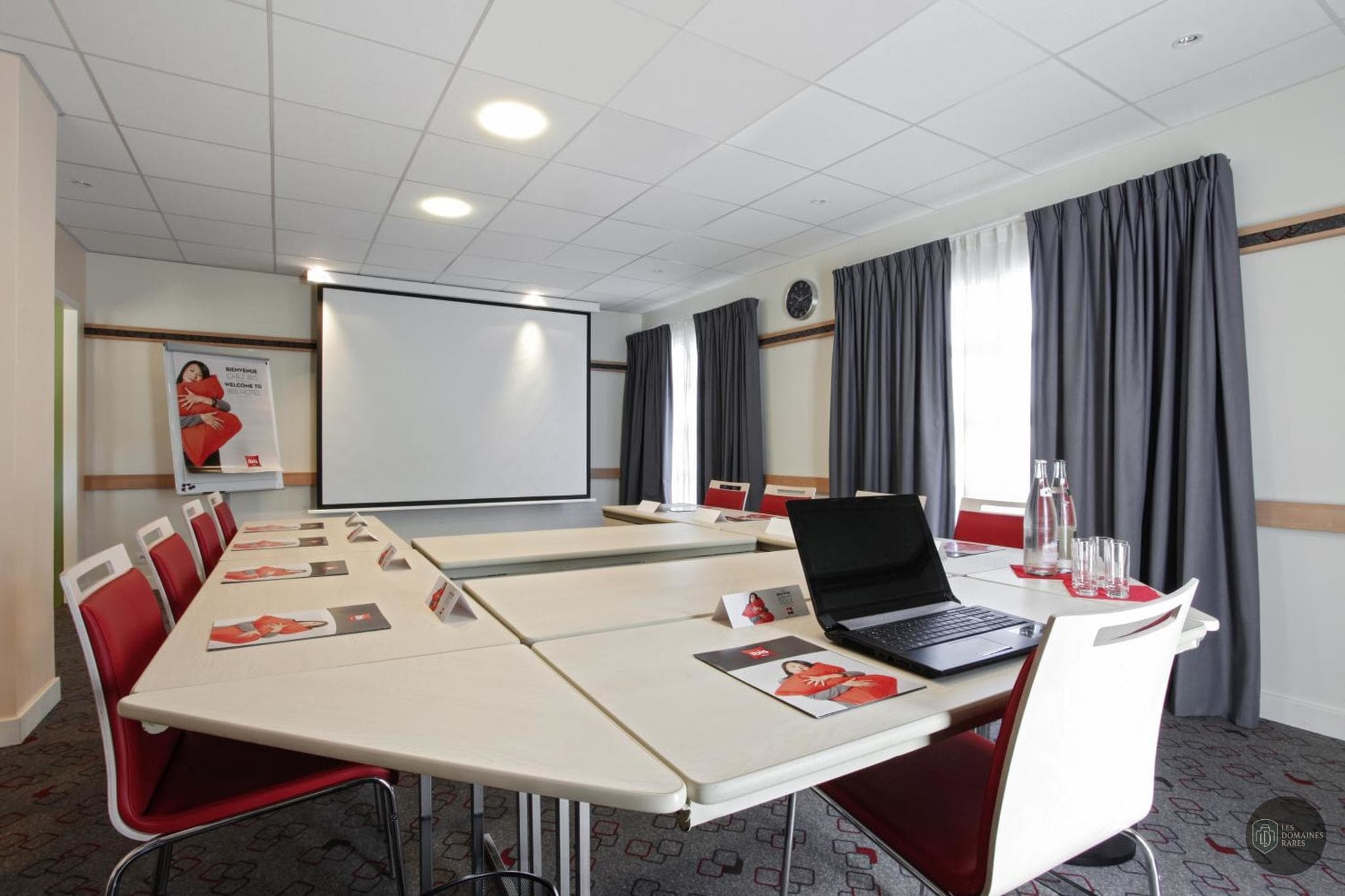 Salle de réunion 4 du cinéma CGR Manosque à Manosque en Provence-Alpes-Côte d'Azur