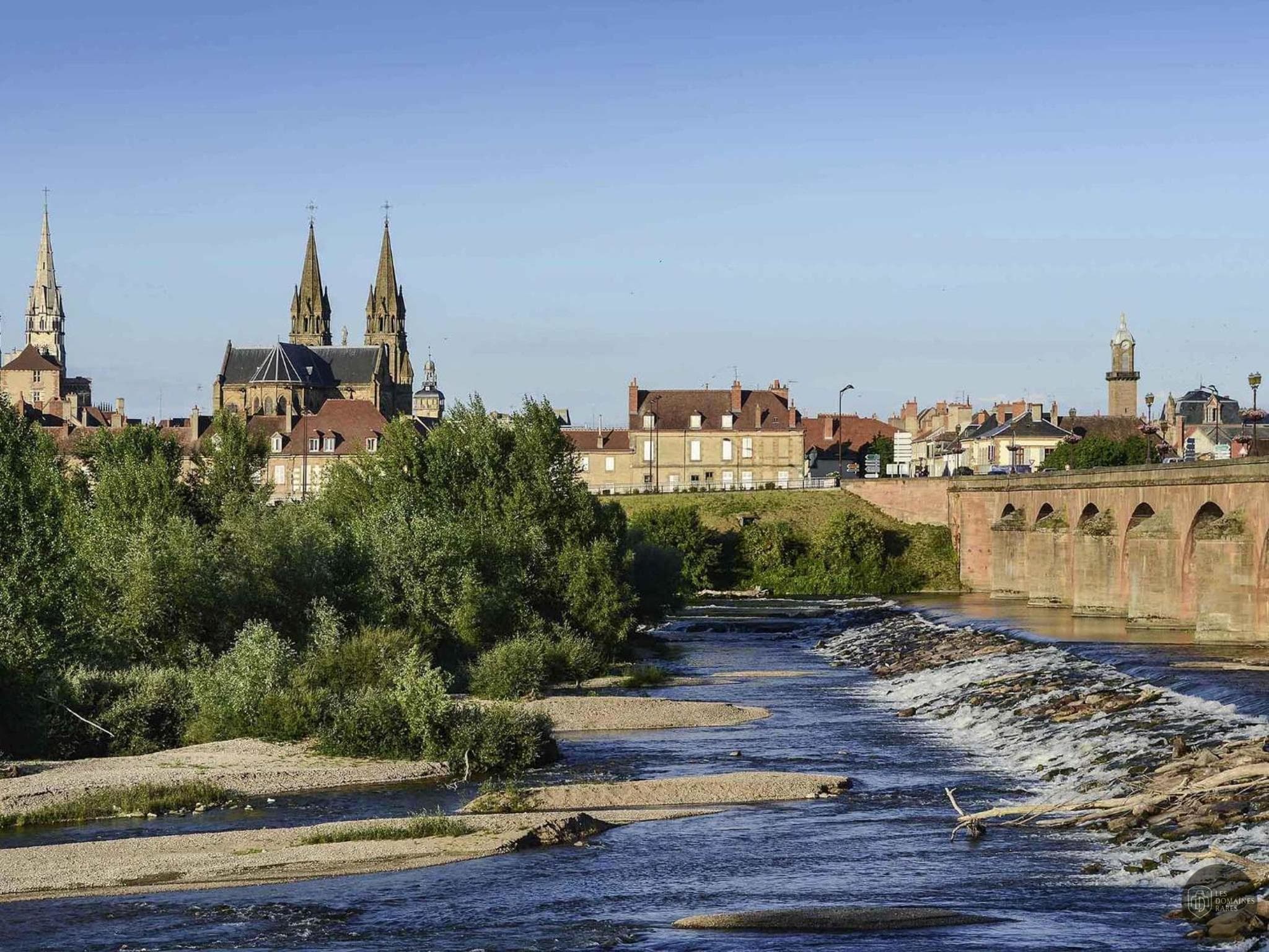 CGR Moulins — Extérieur