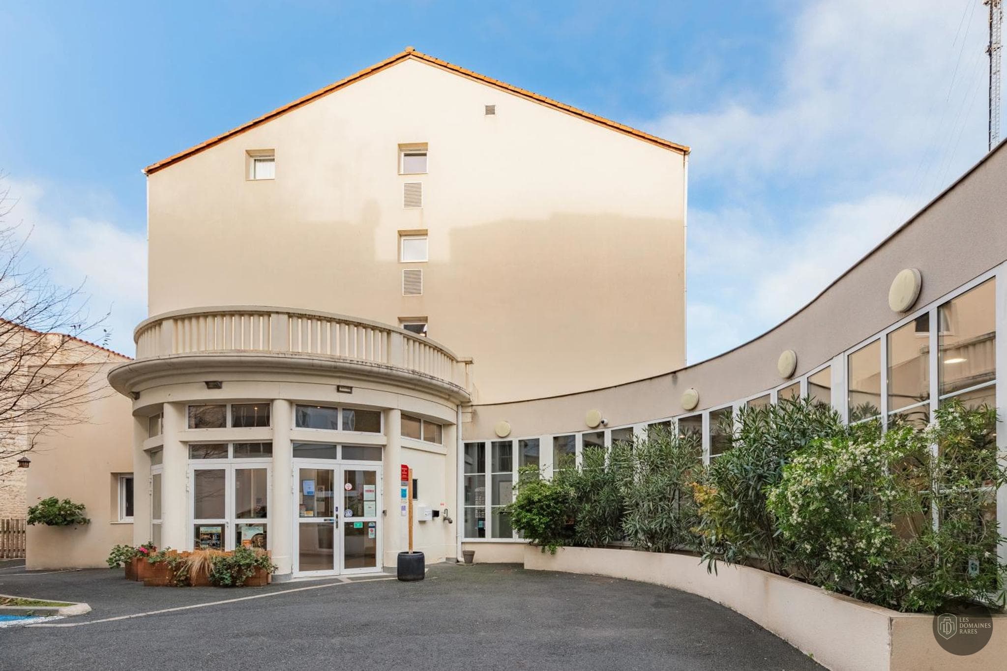 Vue extérieure du lieu CGR Niort à Niort en Nouvelle-Aquitaine