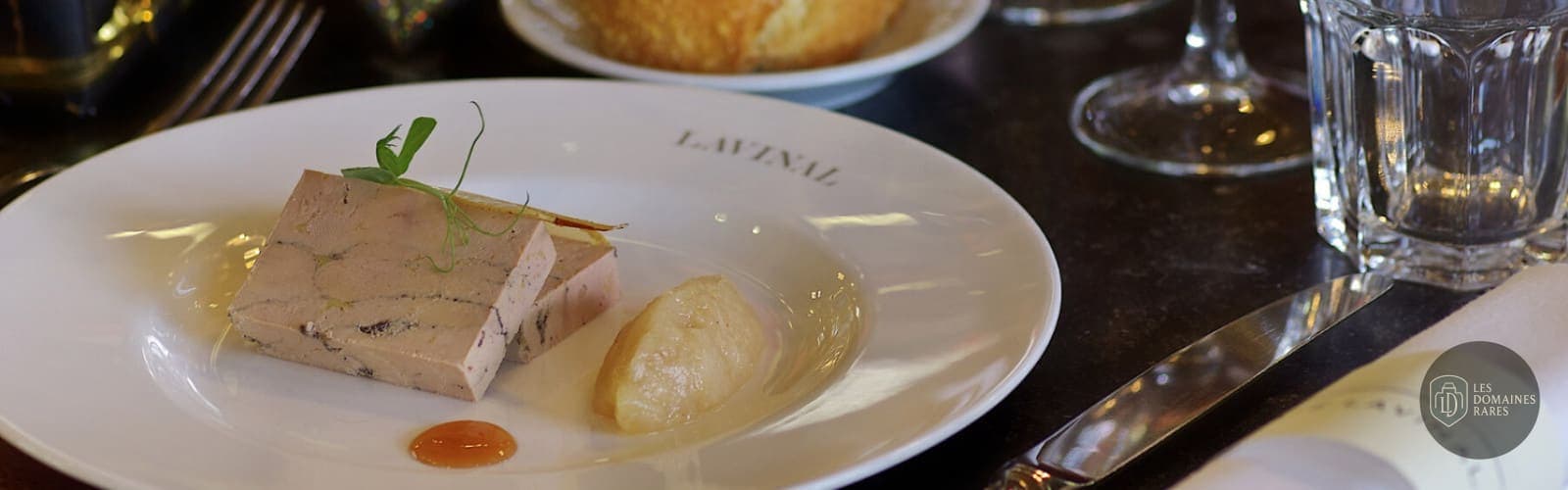 Restaurant de la villa Café Lavinal à Pauillac en Nouvelle-Aquitaine