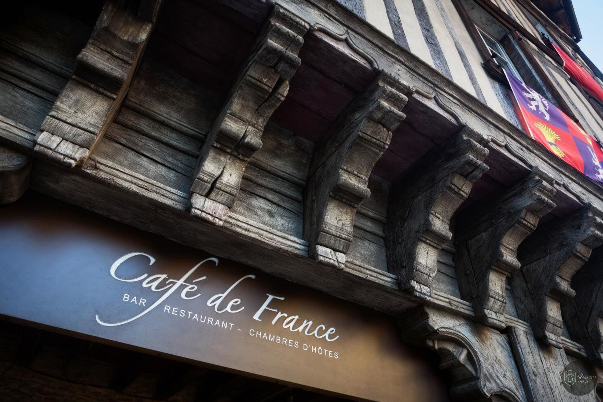 Café Leffe — Extérieur