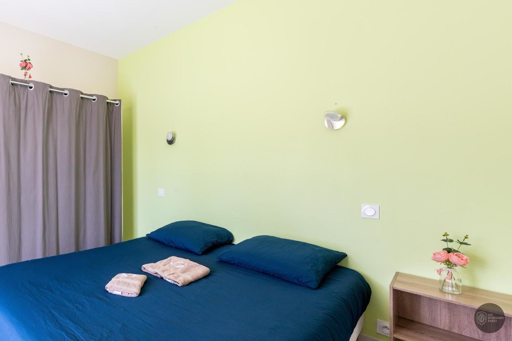 Chambre du lieu Café Odessa en Île-de-France - séminaire à paris