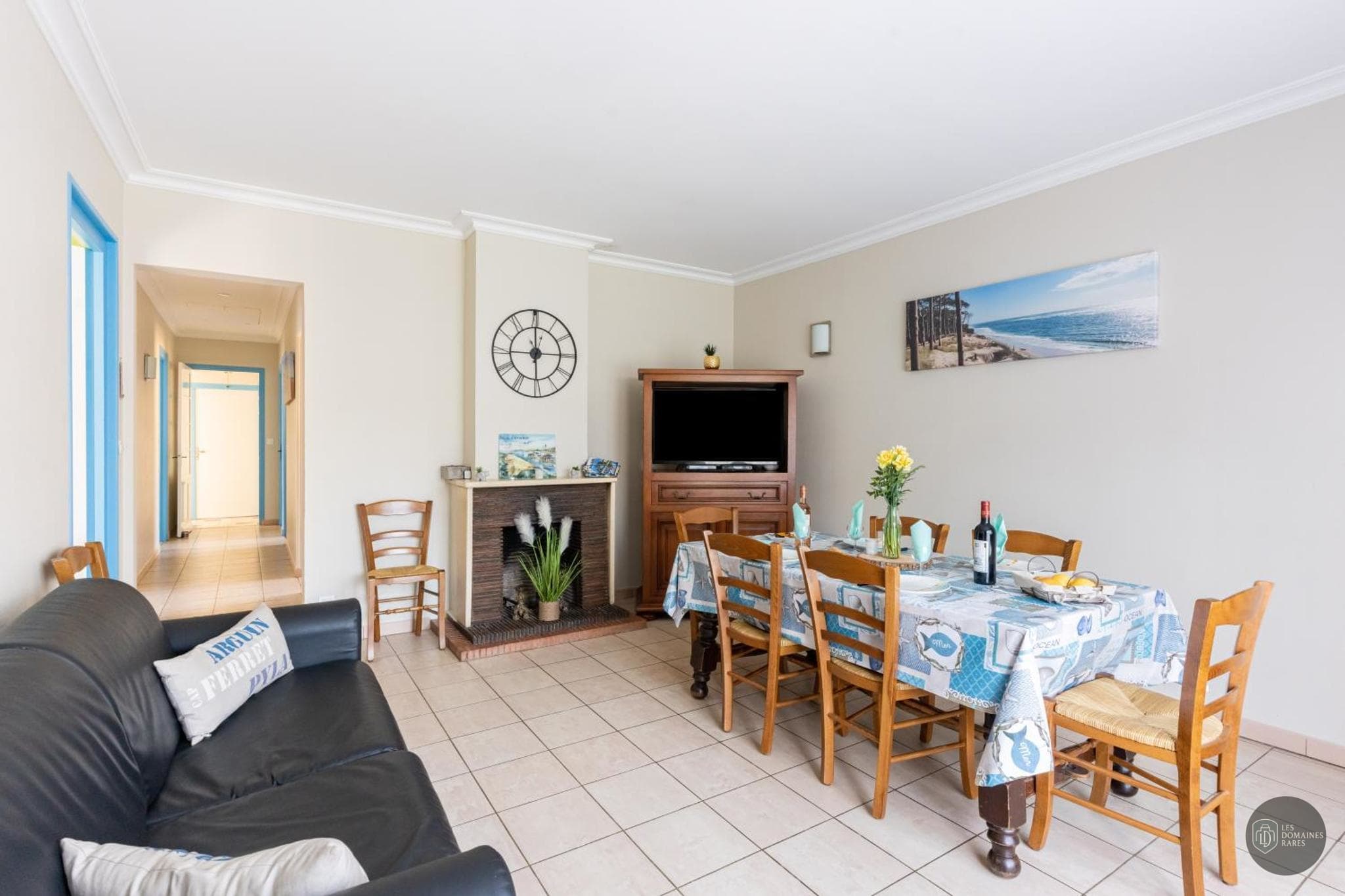 Espace intérieur du lieu Café Odessa en Île-de-France