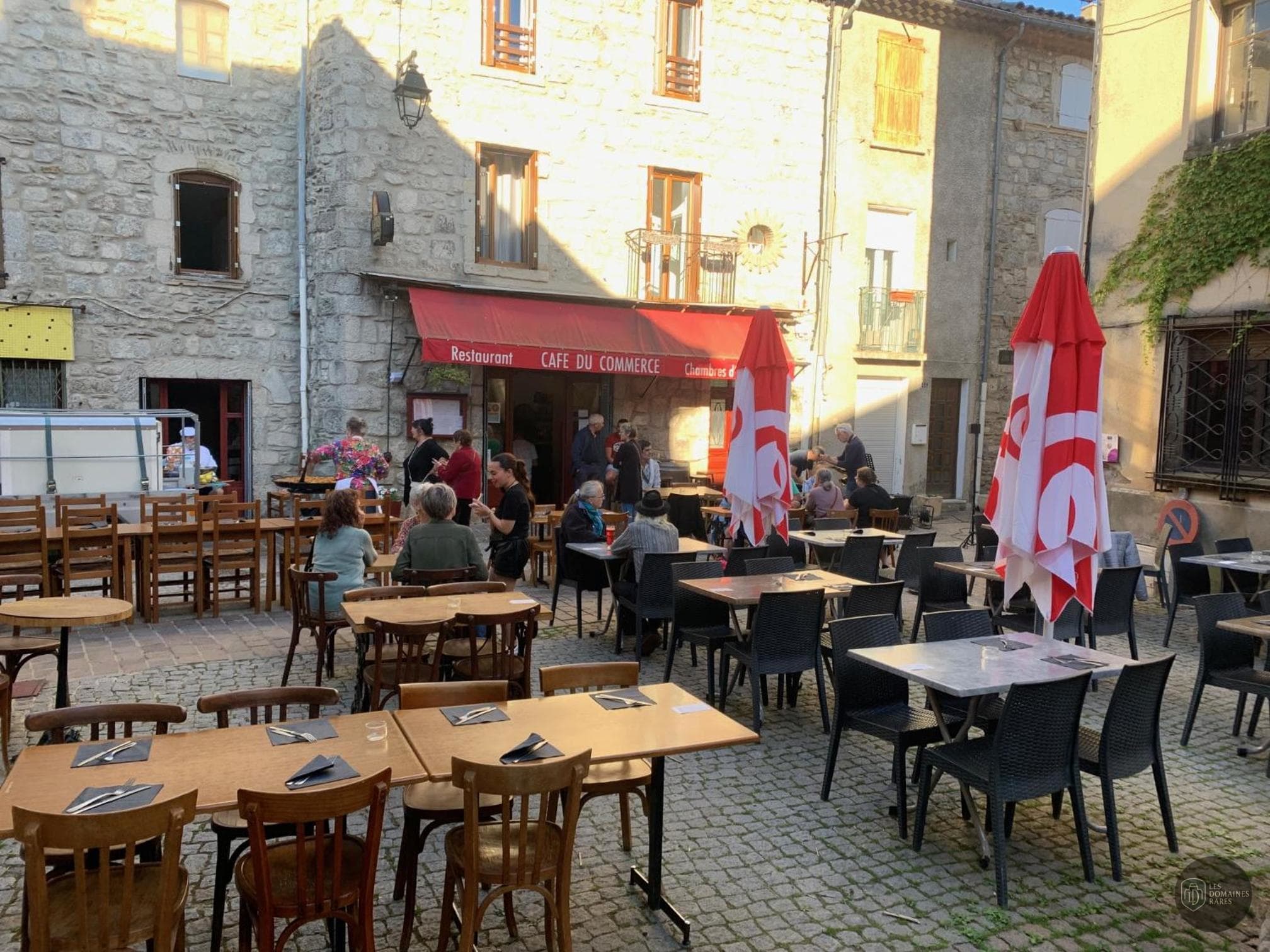 Restaurant du lieu Café du Commerce à Paris en Île-de-France
