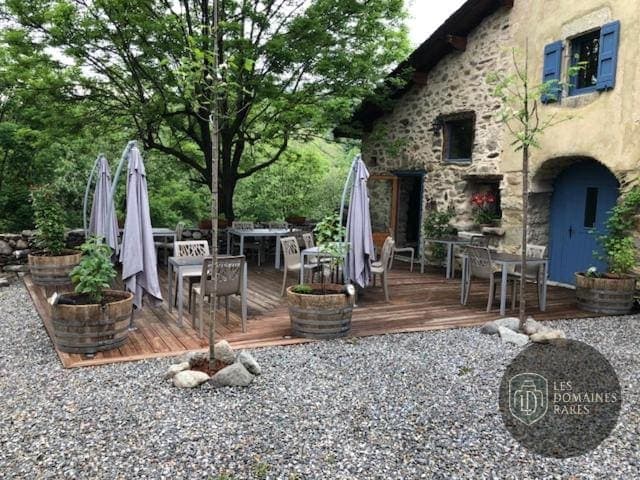 Vue extérieure du gîte Cal Xandera à Angoustrine en Occitanie