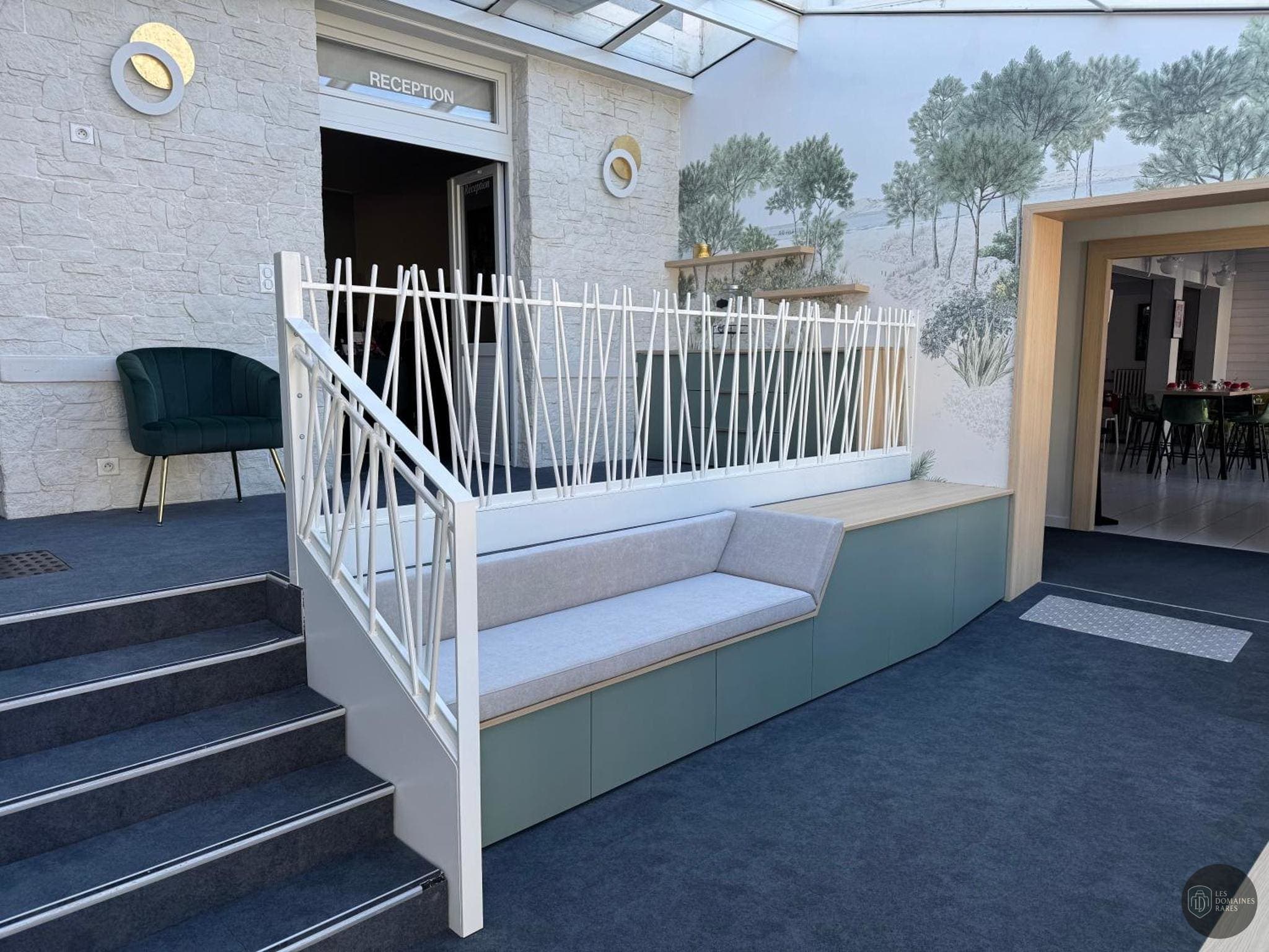 Vue extérieure de l'hôtel Calme des Pins à Les en Pays de la Loire