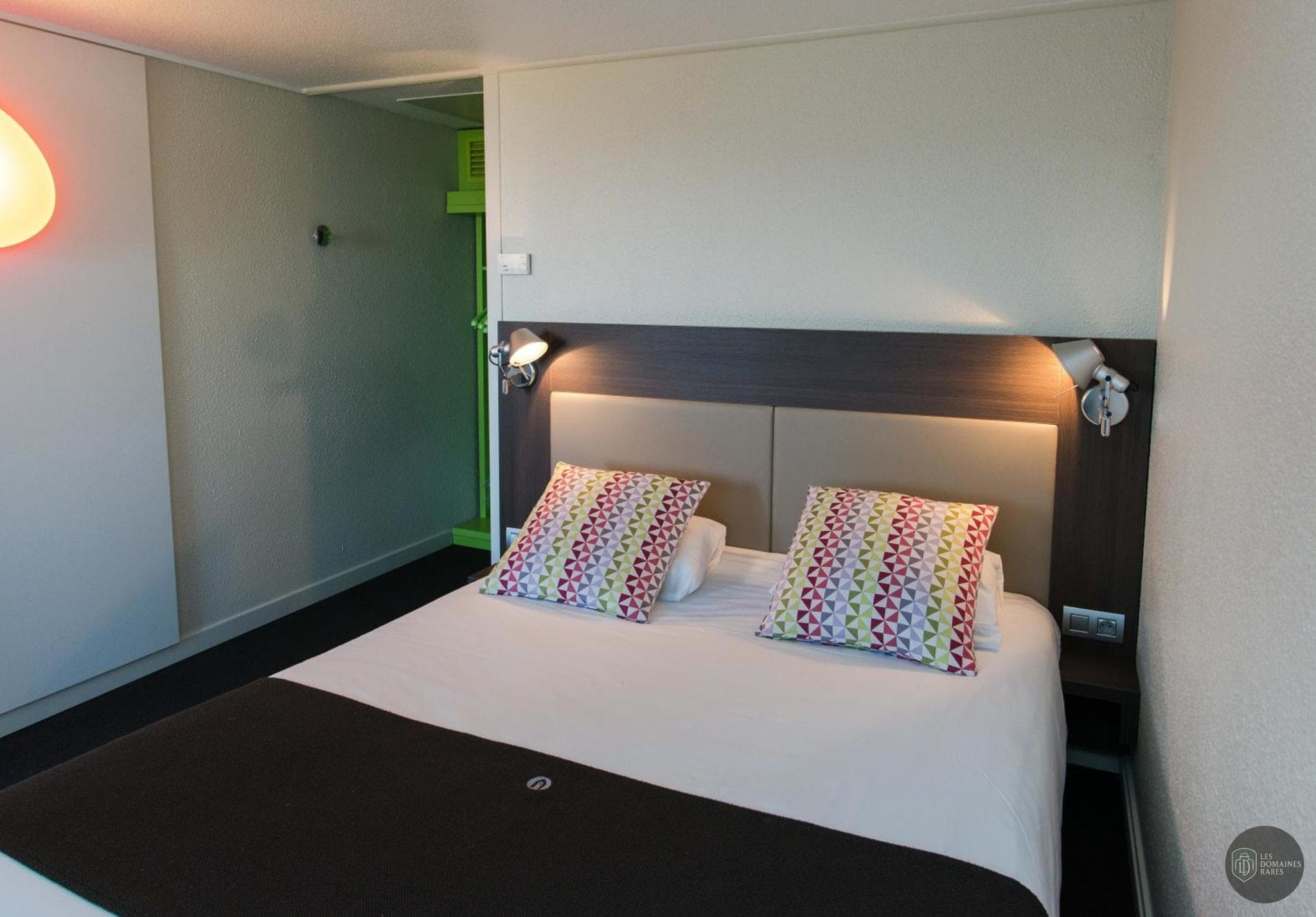 Vue extérieure de l'hôtel Campanile Agen à Agen en Nouvelle-Aquitaine