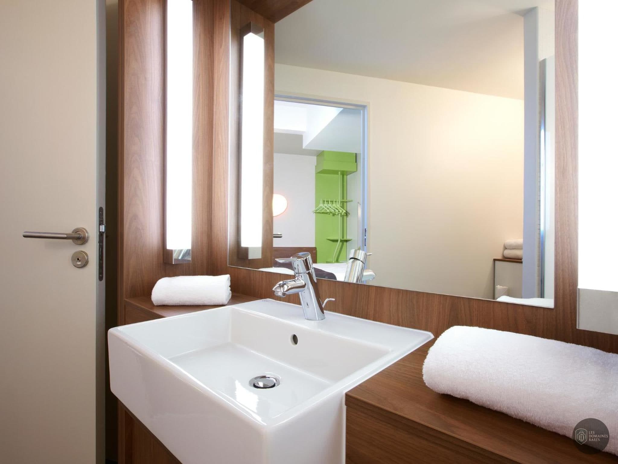 Salle de bain de l'hôtel Campanile Beauvais à Beauvais en Hauts-de-France