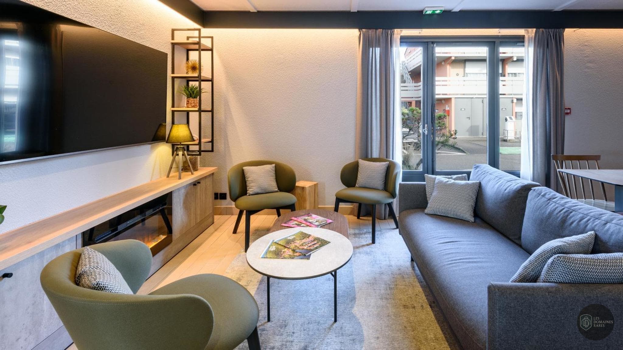 Espace intérieur de l'hôtel Campanile Cahors à Cahors en Occitanie
