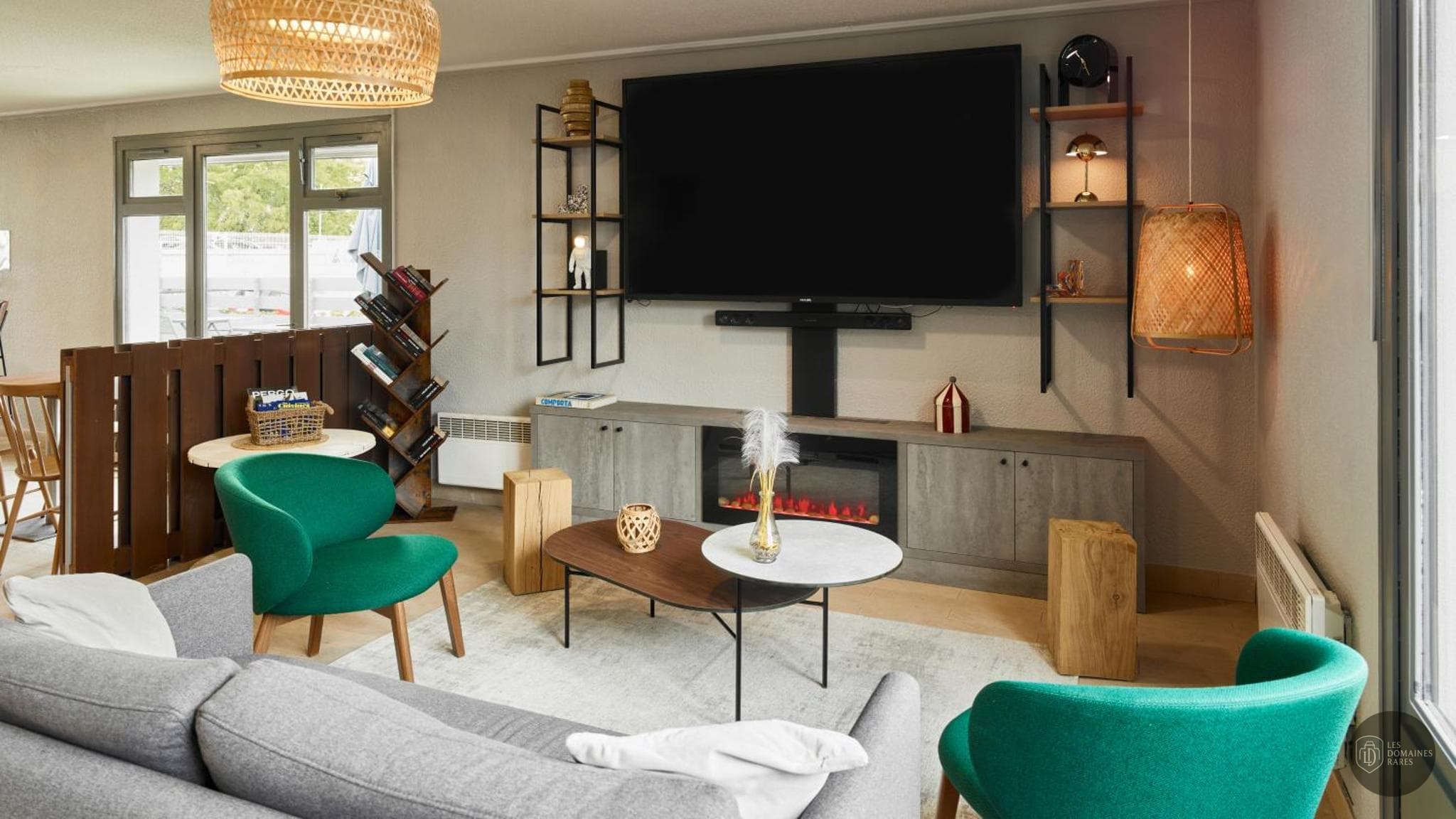 Vue extérieure de l'hôtel Campanile Chelles à Chelles en Île-de-France