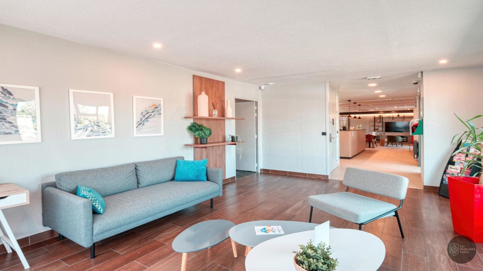 Espace intérieur de l'hôtel Campanile Dreux en Centre-Val de Loire