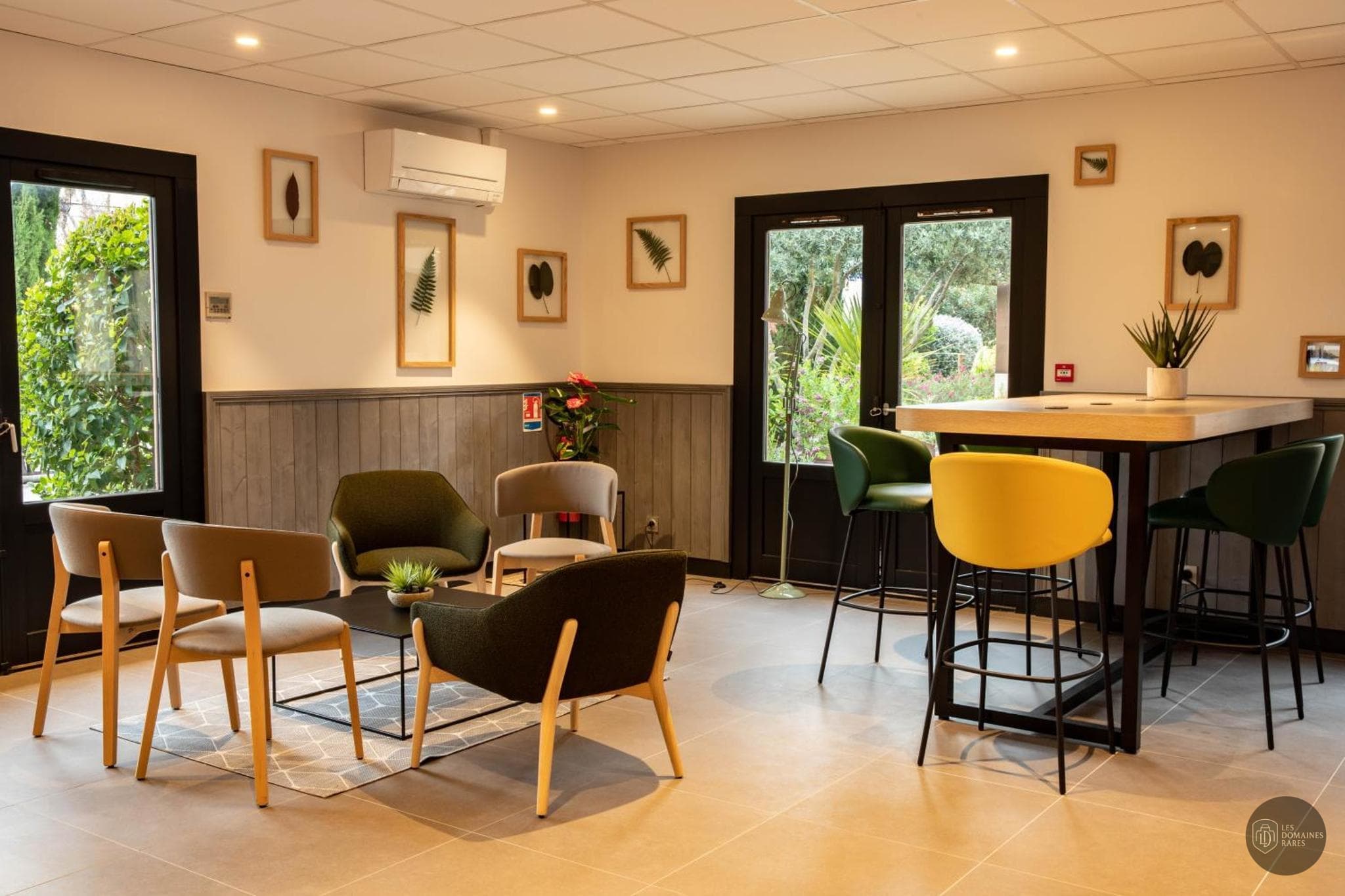 Espace intérieur de l'hôtel Campanile Narbonne à Narbonne en Occitanie