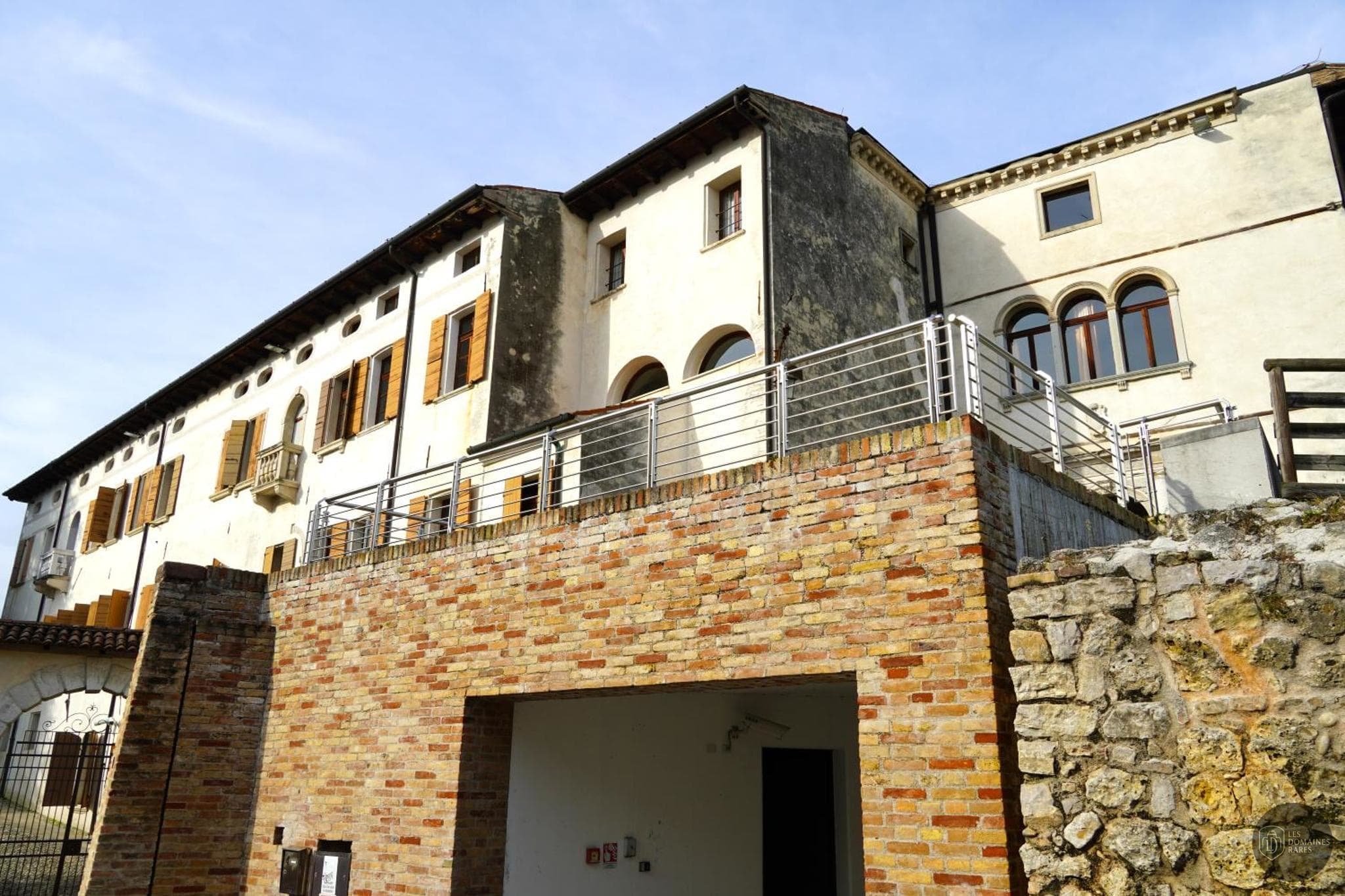 Campus Cockerill — Extérieur