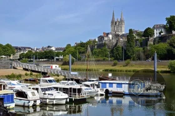 Vue extérieure du lieu Campus ESSCA Angers à Angers en Pays de la Loire