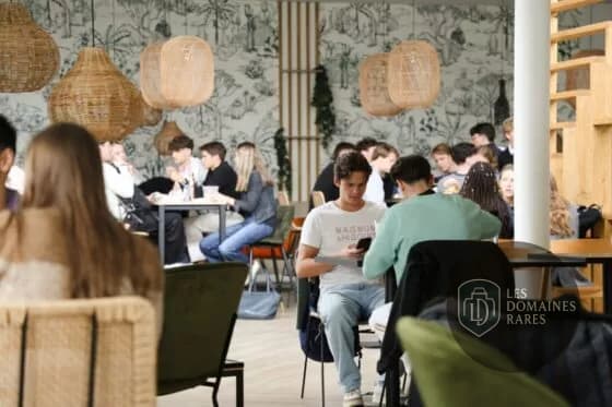 Restaurant du lieu Campus ESSCA Angers à Angers en Pays de la Loire - le 49r lille restaurant bar à manger séminaires