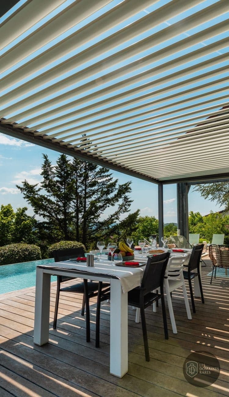 Restaurant du domaine Canabae Studios en Auvergne-Rhône-Alpes - séminaire rhône