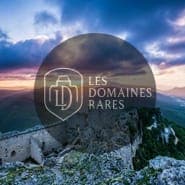 Forteresse en ruine au coucher du soleil