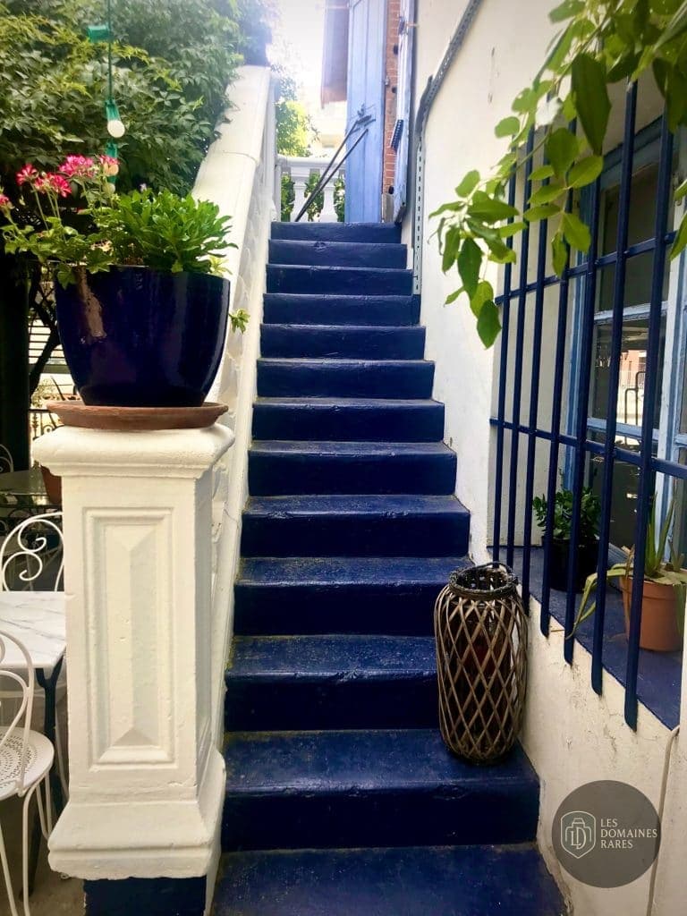 Vue extérieure du restaurant Carthel à Toulouse en Occitanie