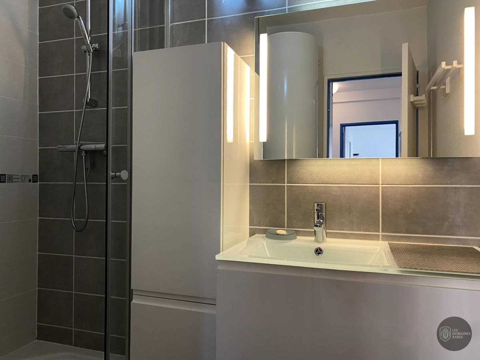 Salle de bain du domaine Casino Val André en Bretagne