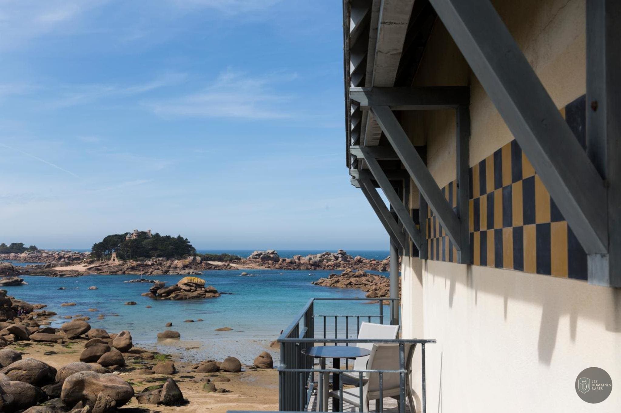 Vue extérieure du lieu Castel Beau Site en Bretagne