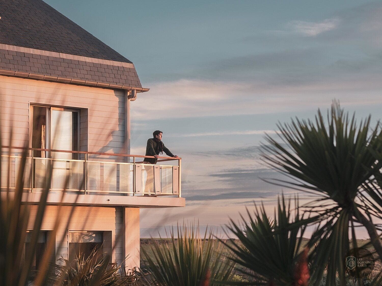 Vue extérieure du lieu Castel Clara en Bretagne