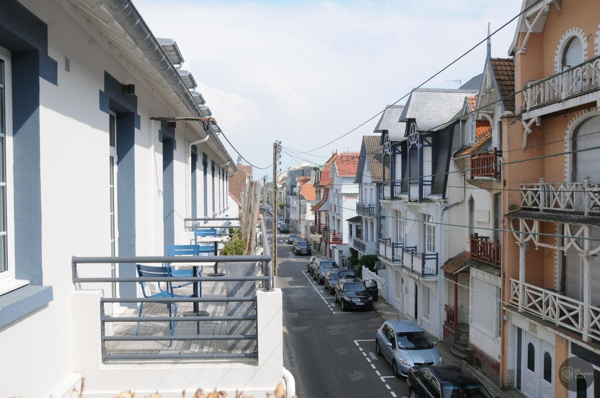 Vue extérieure de l'hôtel Castel Victoria à Le en Hauts-de-France