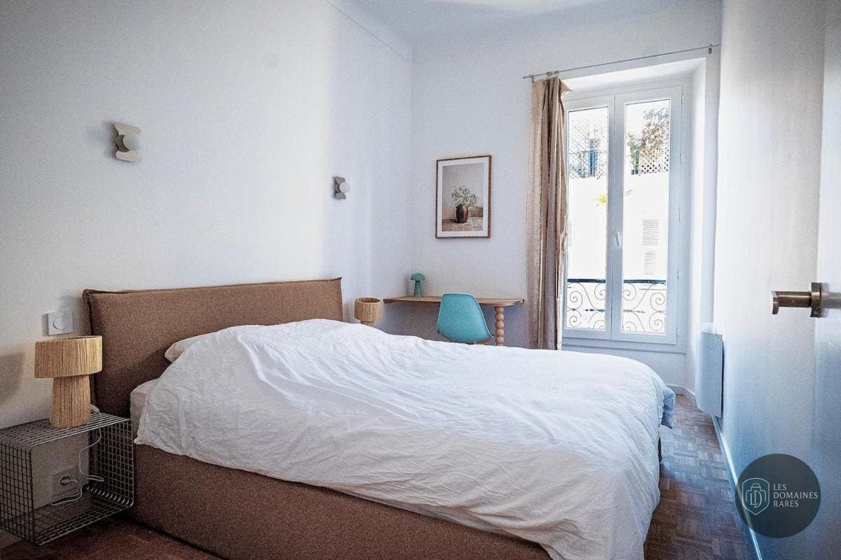 Chambre de l'hôtel Centre Azur en Provence-Alpes-Côte d'Azur - séminaire six-fours-les-plages
