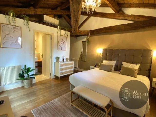 Vue extérieure du château Château Camiac à Créon en Nouvelle-Aquitaine