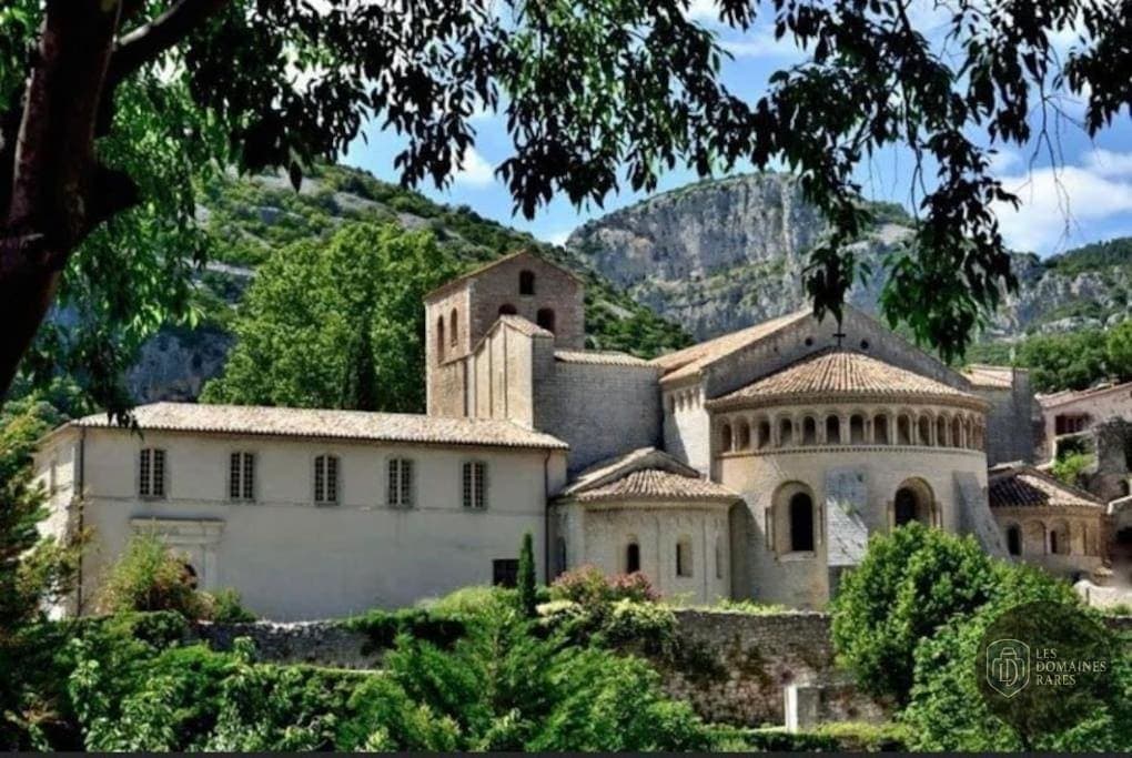 Château Guilhem — Extérieur