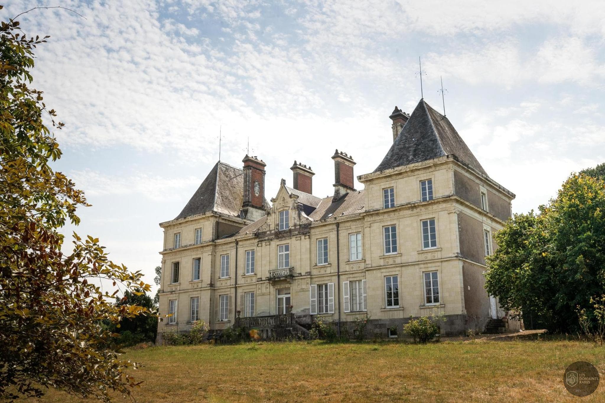 Vue extérieure du château Château L'Escale en Pays de la Loire