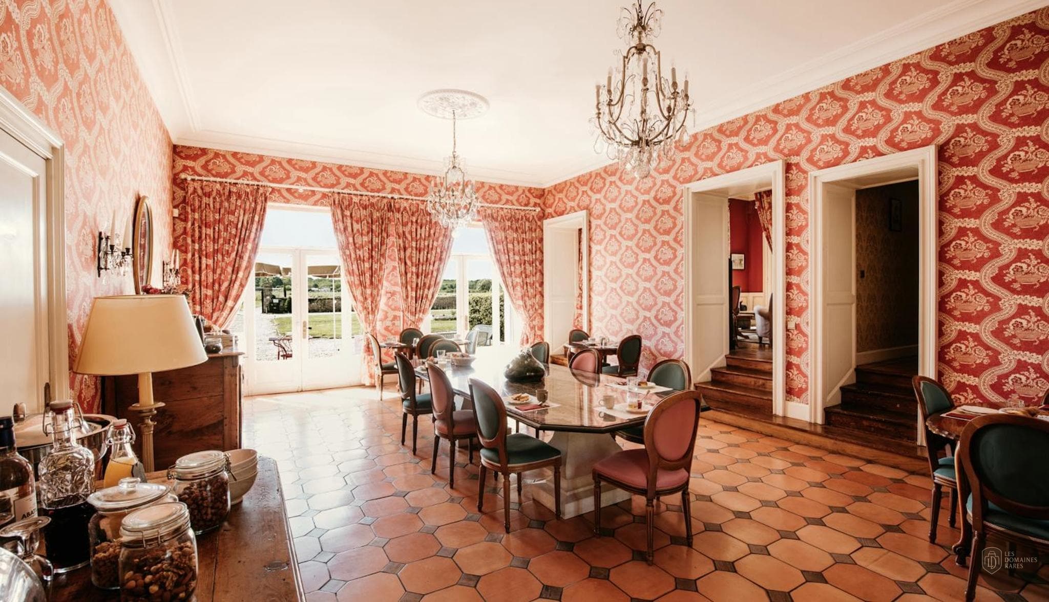 Vue extérieure du château Château Meyre à Avensan en Nouvelle-Aquitaine