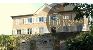 Vue extérieure du château Château Talance à Denice en Auvergne-Rhône-Alpes