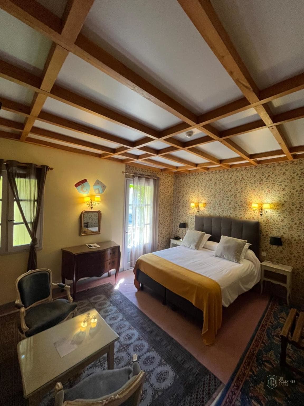 Chambre du château Château d'Ayres à Meyrueis en Occitanie - séminaire meyrueis