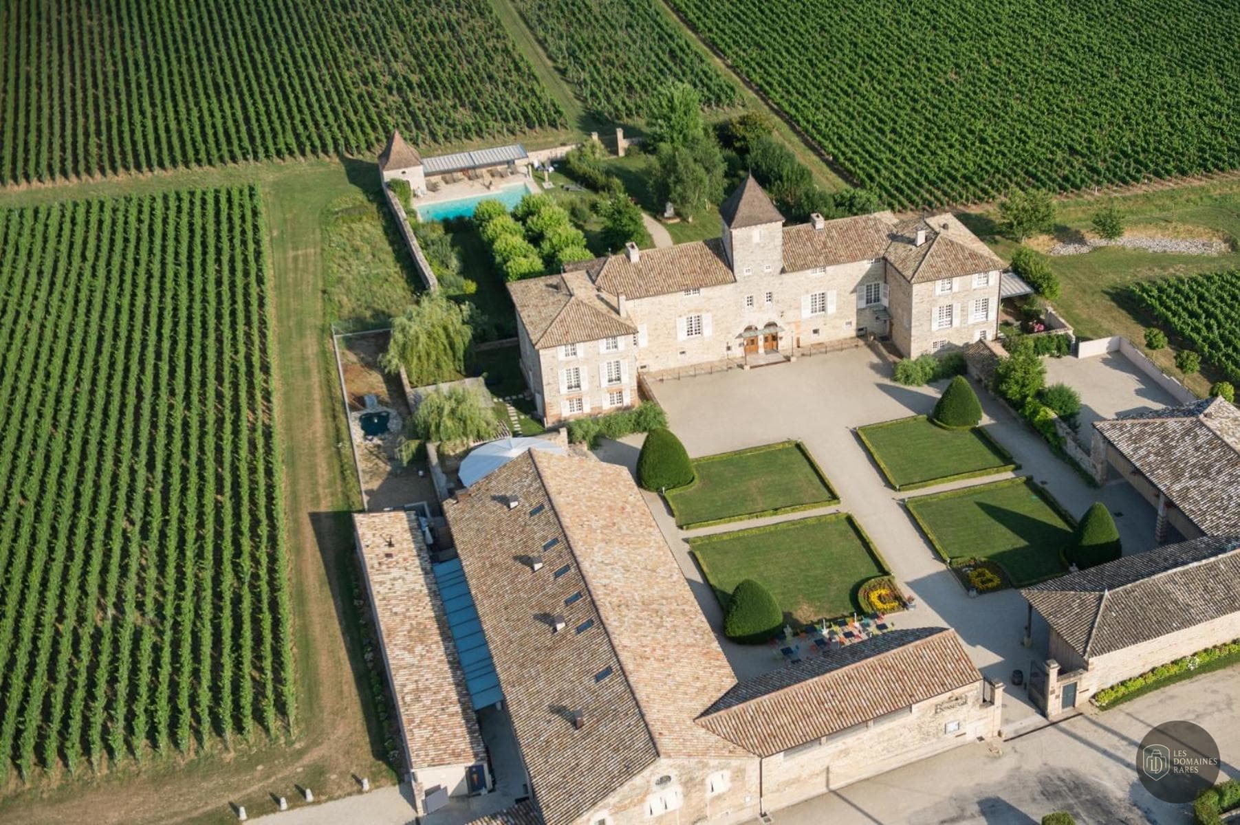 Vue du château Château de Besseuil à Clessé en Bourgogne-Franche-Comté