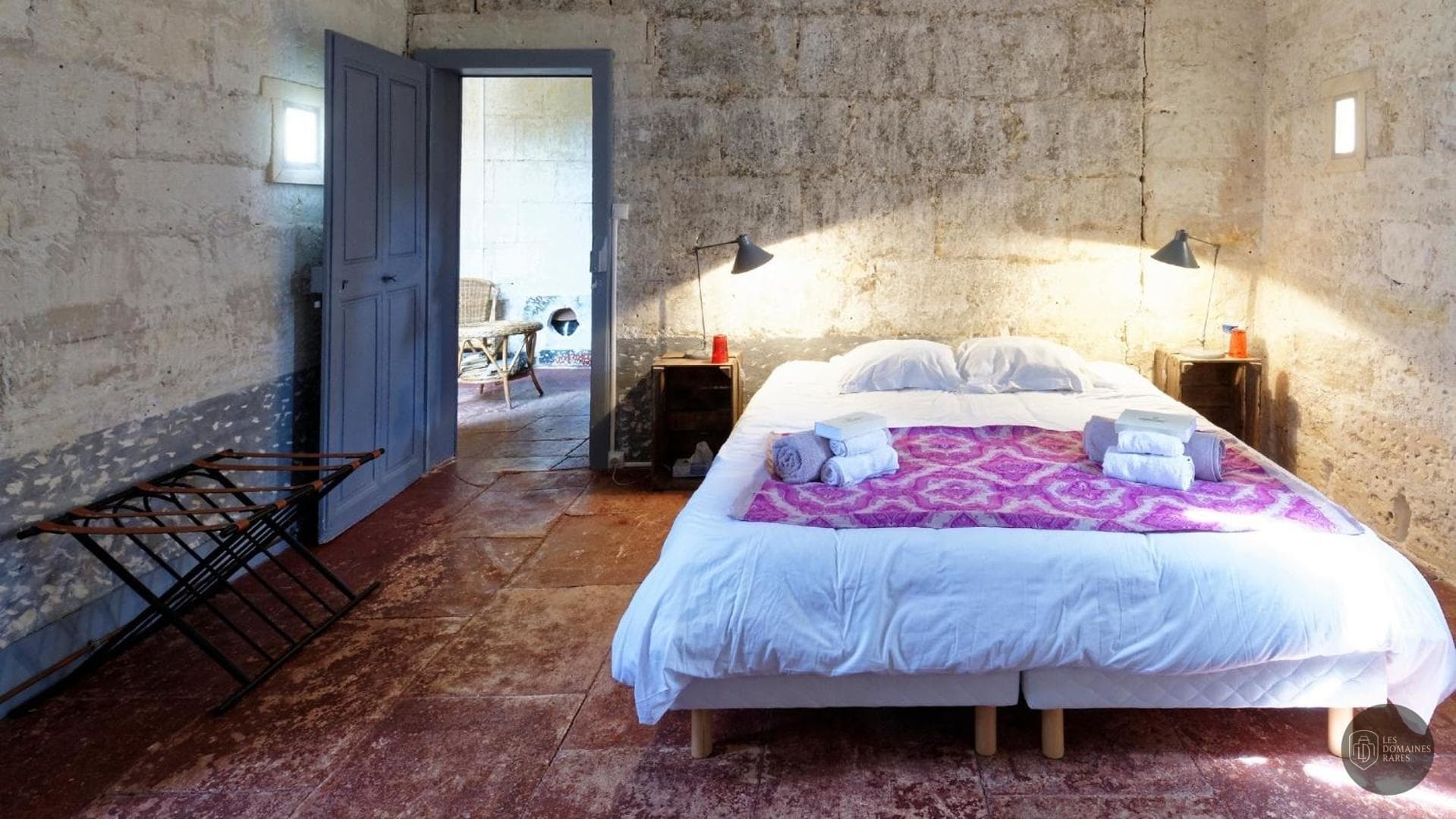 Chambre du domaine Château de Campuget à Manduel en Occitanie