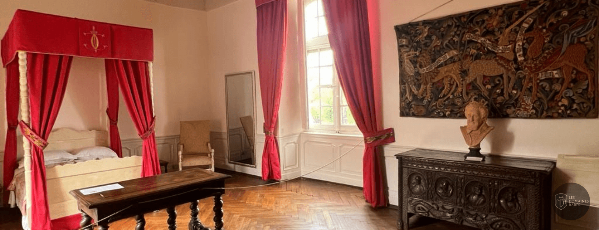 Chambre du château Château de Caumont en Occitanie