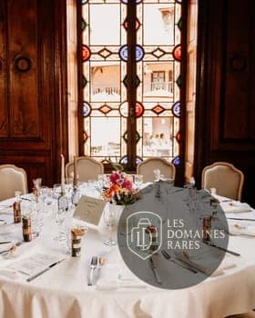 Restaurant du château Château de Maulmont en Auvergne-Rhône-Alpes - séminaire saint-genès-du-retz