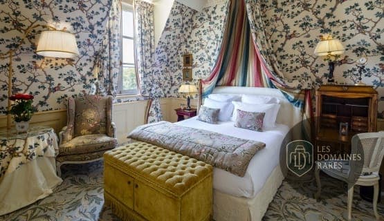 Chambre du château Château de Mirambeau à Mirambeau en Nouvelle-Aquitaine