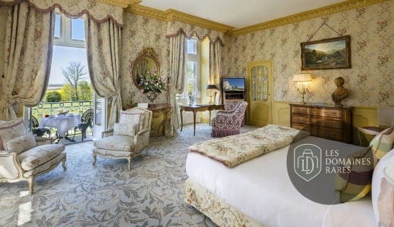 Chambre du château Château de Mirambeau à Mirambeau en Nouvelle-Aquitaine