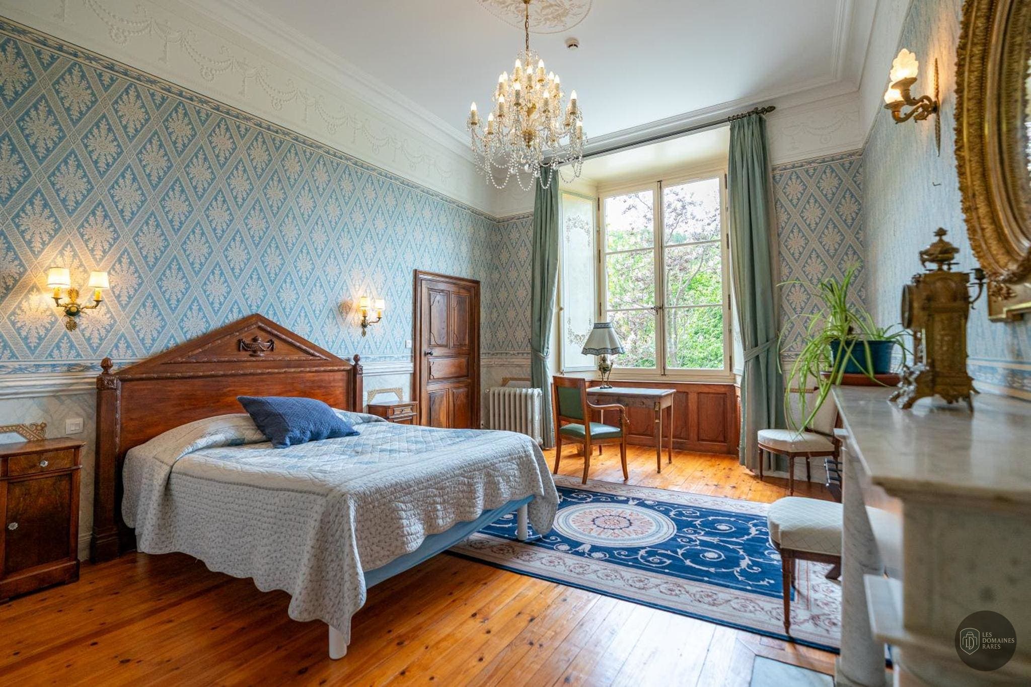 Chambre du château Château de Picomtal à Crots en Provence-Alpes-Côte d'Azur - séminaire crots, france