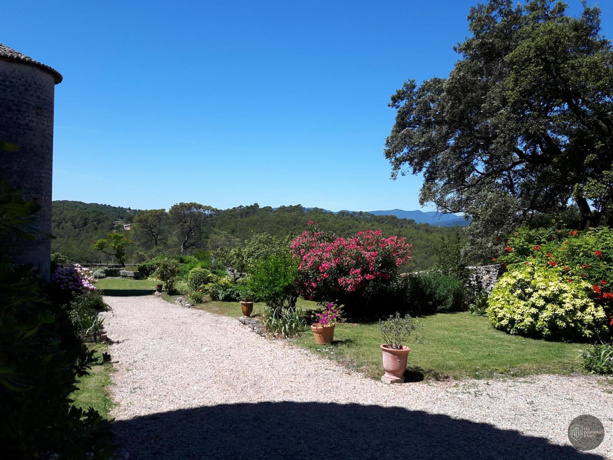 Chambre du château Château de Rousson à Rousson en Occitanie