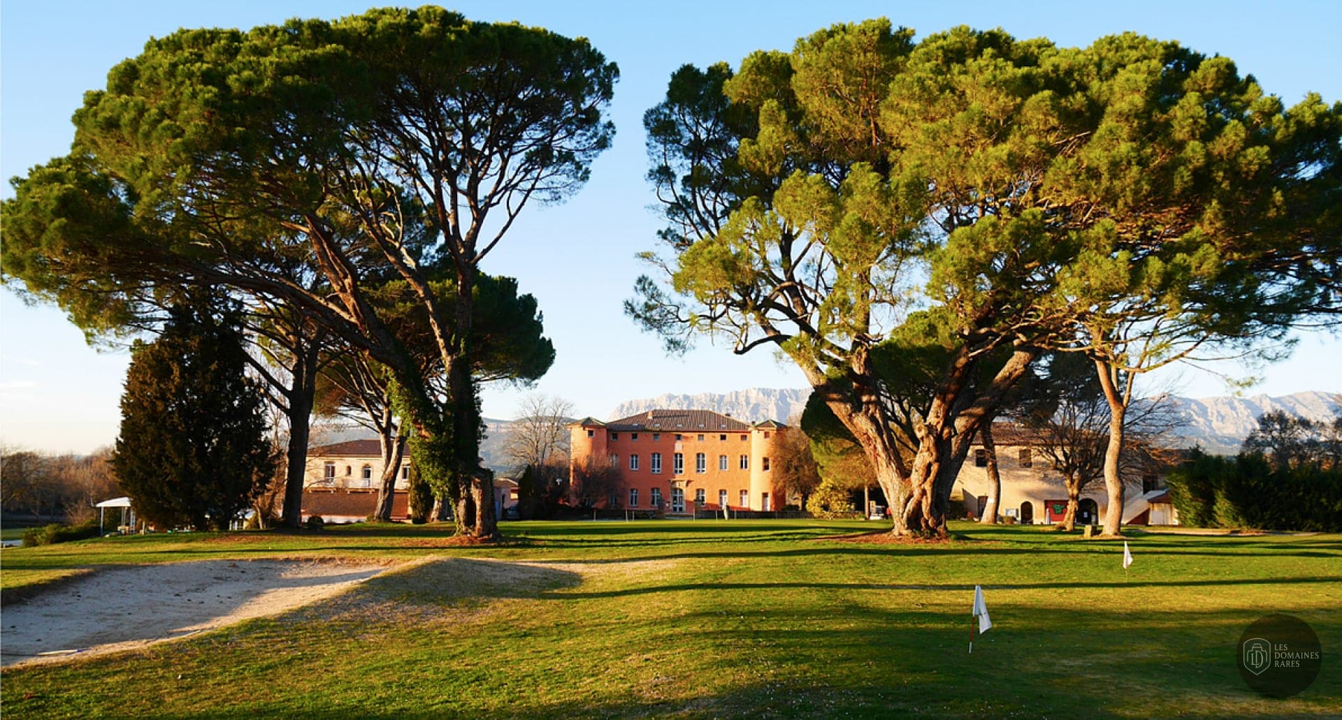 Vue extérieure du château Château l'Arc en Provence-Alpes-Côte d'Azur