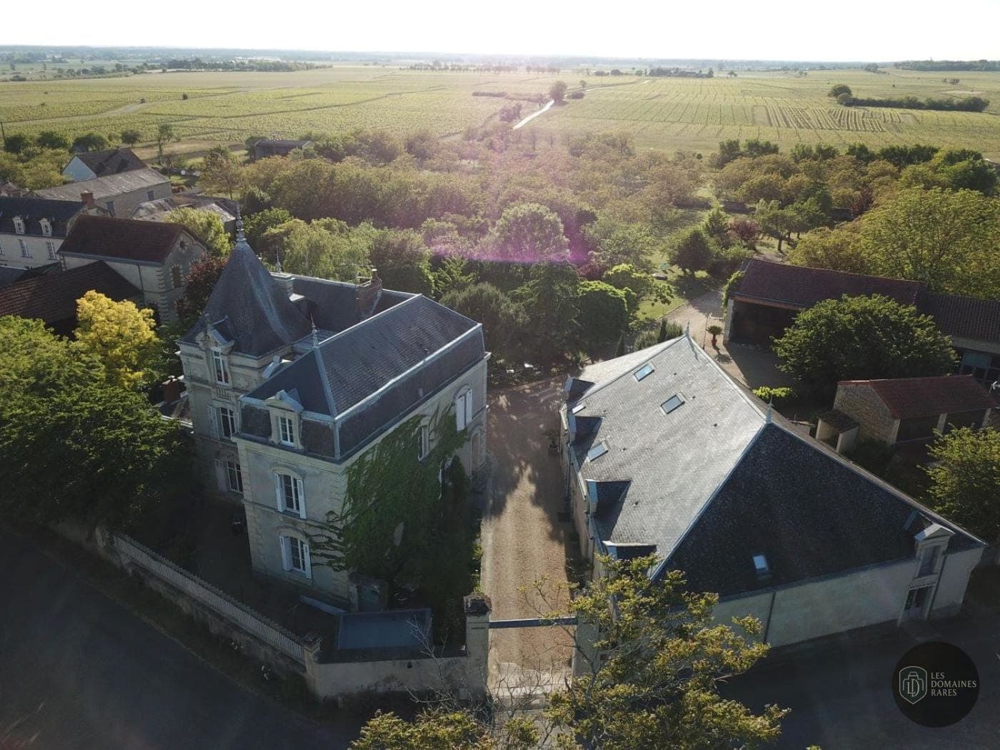 Vue extérieure du lieu Chai de la Paleine à Le en Pays de la Loire
