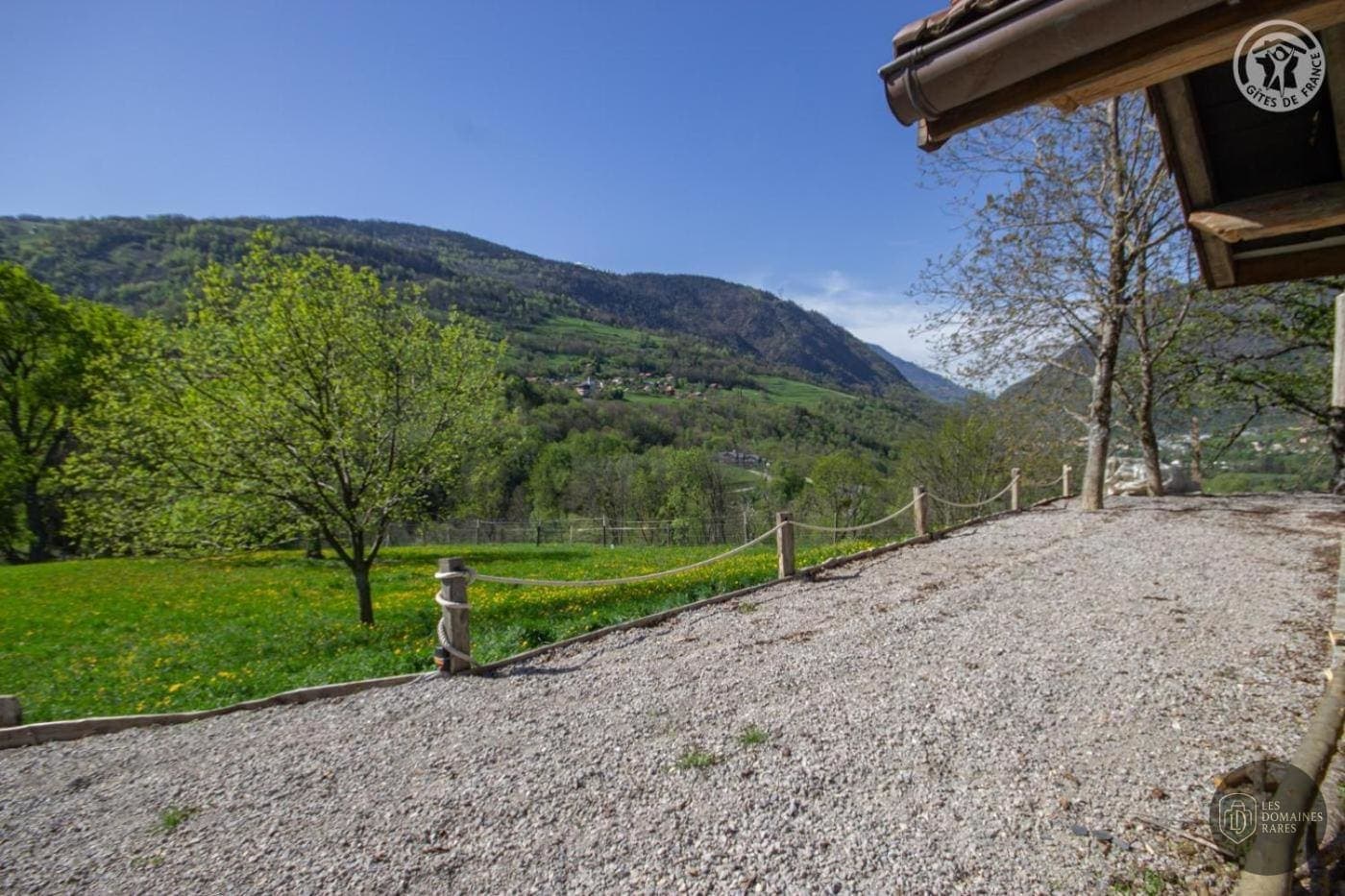 Chalet De L'Armanaz — Extérieur