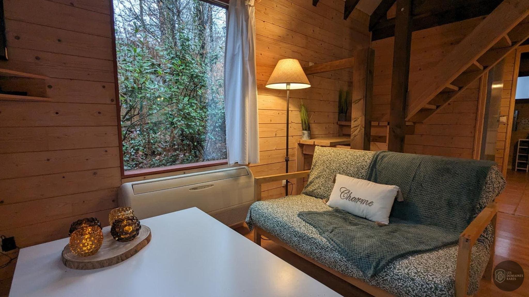 Espace intérieur du château Chalet de la Hulotte en Auvergne-Rhône-Alpes