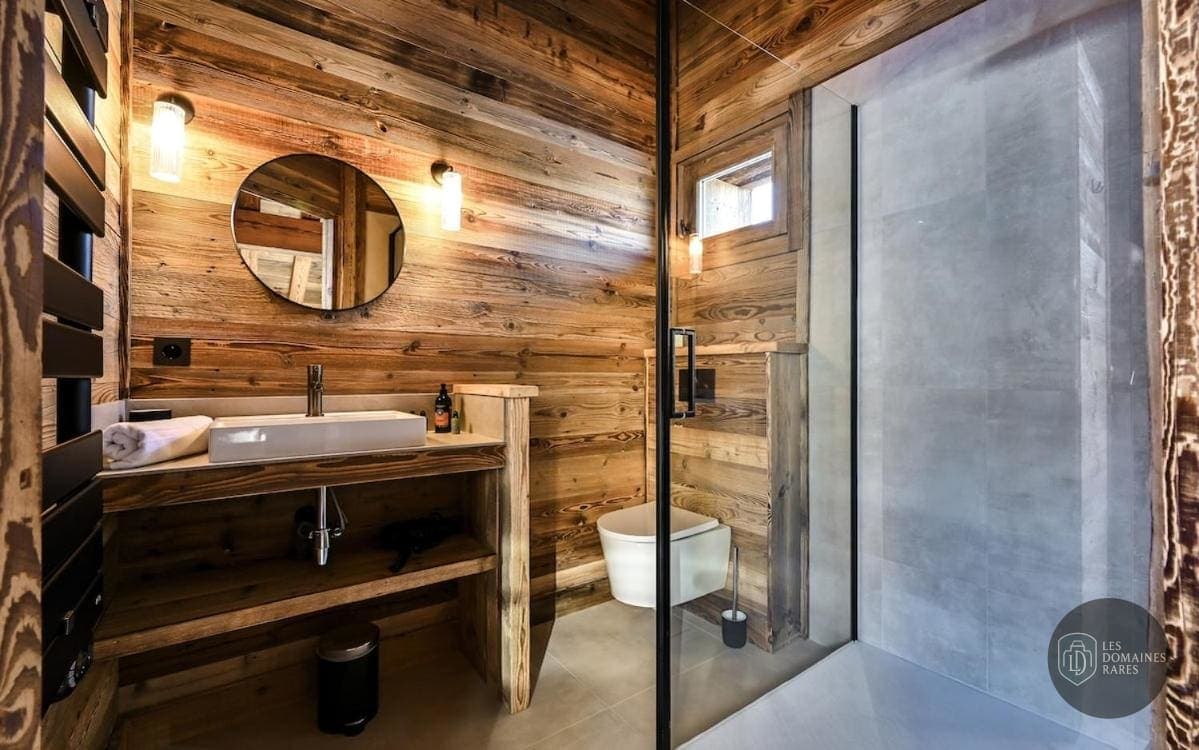 Salle de bain de l'hôtel Chalets d’Anthouard à Megève en Auvergne-Rhône-Alpes